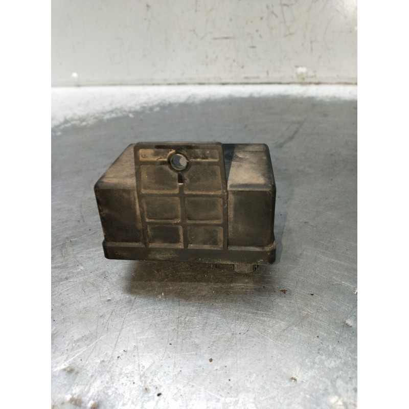 Recambio de caja precalentamiento para peugeot 205 ii (20a/c) 1.7 diesel referencia OEM IAM 9616582380  