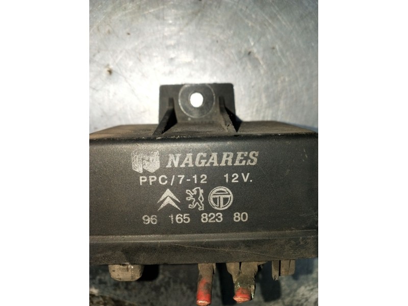 Recambio de caja precalentamiento para peugeot 205 ii (20a/c) 1.7 diesel referencia OEM IAM 9616582380  