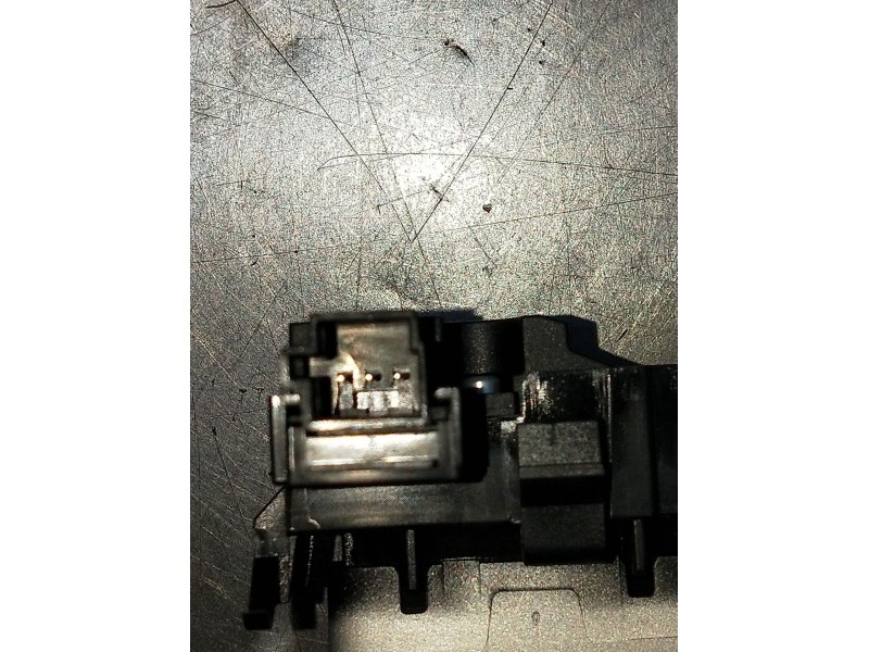 Recambio de mando multifuncion para mercedes-benz clase c (w205) c 400 4-matic (205.066) referencia OEM IAM A2139057402 5135HW13