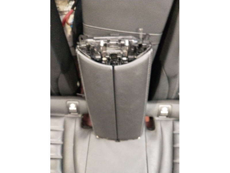 Recambio de juego asientos completo para mercedes-benz clase c (w205) c 400 4-matic (205.066) referencia OEM IAM   