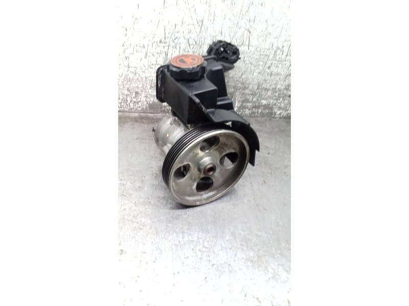 Recambio de bomba direccion para peugeot 206+ referencia OEM IAM 9686525380 28140853QK 09