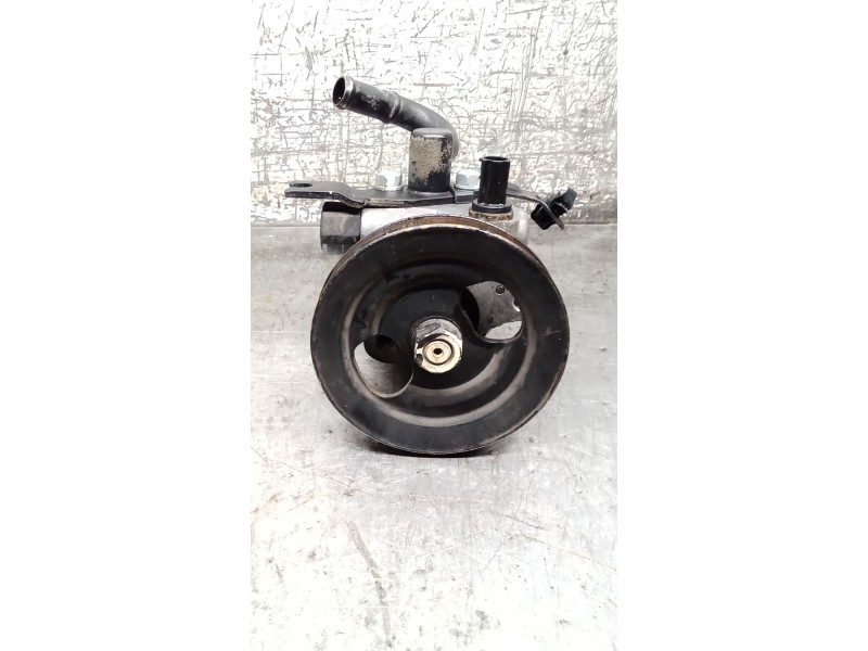 Recambio de bomba direccion para kia rio 1.4 ex1 referencia OEM IAM YST5  05