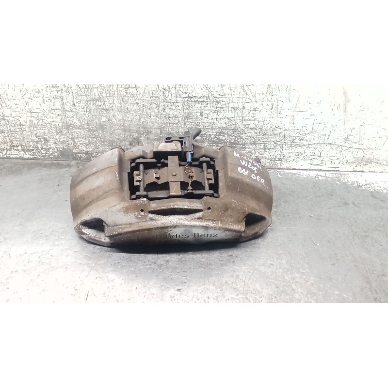 Recambio de pinza freno delantera derecha para mercedes-benz clase c (w205) c 400 4-matic (205.066) referencia OEM IAM   14