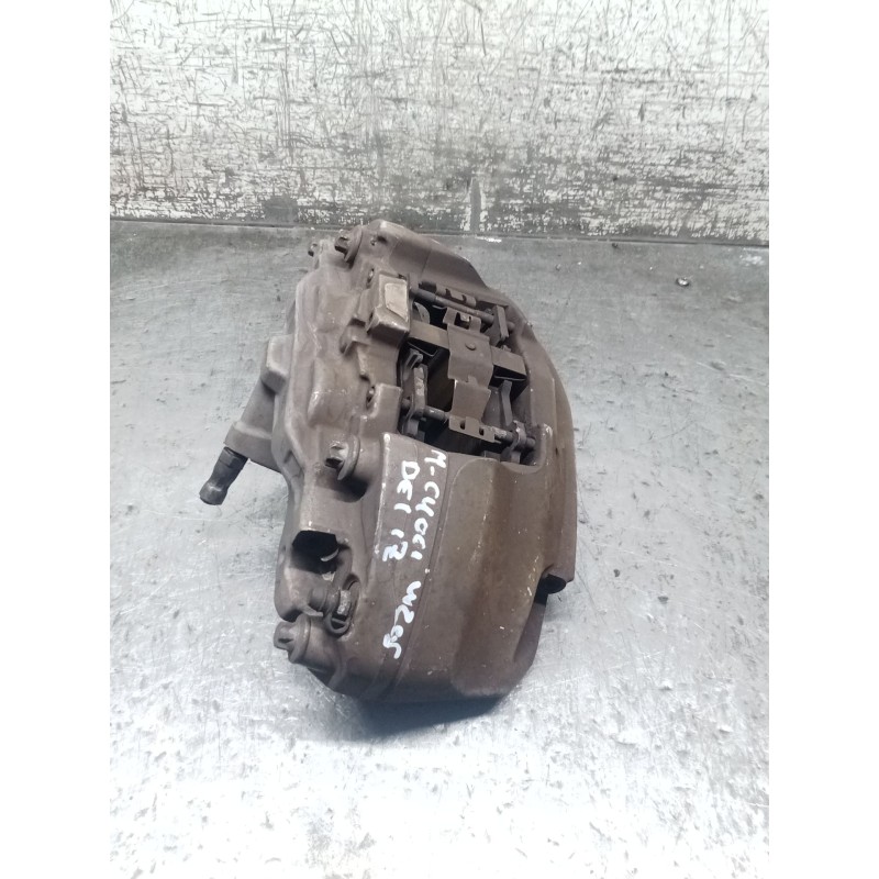 Recambio de pinza freno delantera izquierda para mercedes-benz clase c (w205) c 400 4-matic (205.066) referencia OEM IAM   14