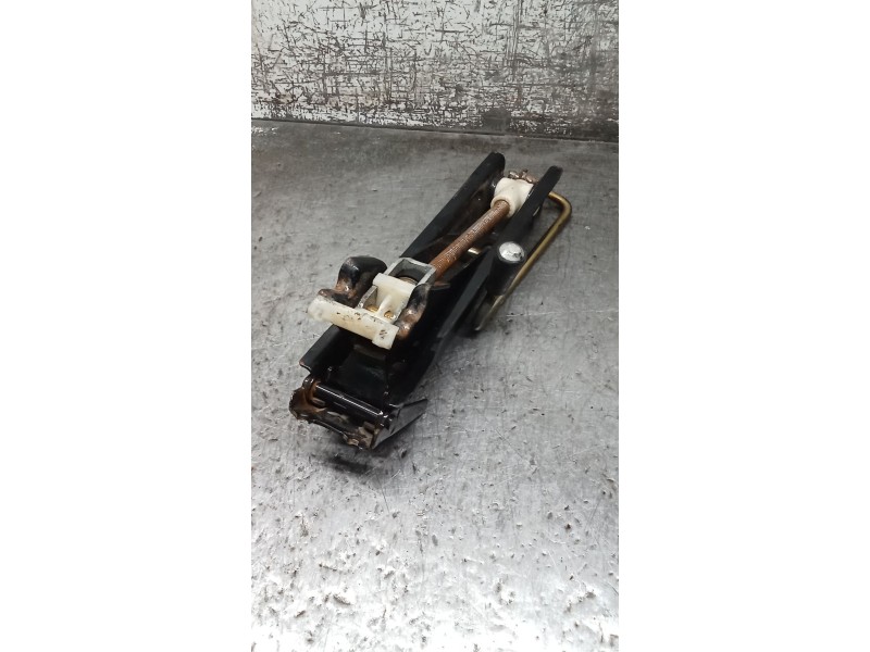 Recambio de gato para opel meriva cosmo referencia OEM IAM   03