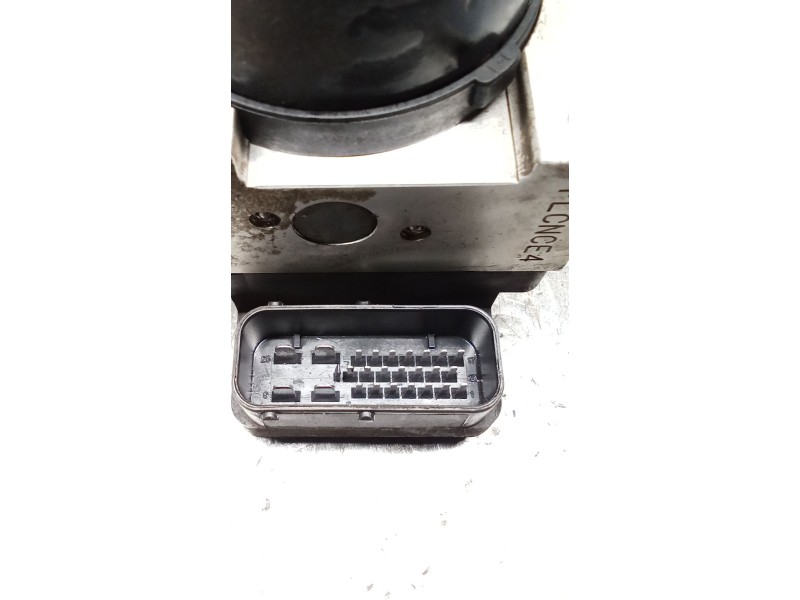 Recambio de abs para kia rio 1.4 ex1 referencia OEM IAM 589201G000 5WY7508A BH60106800 05