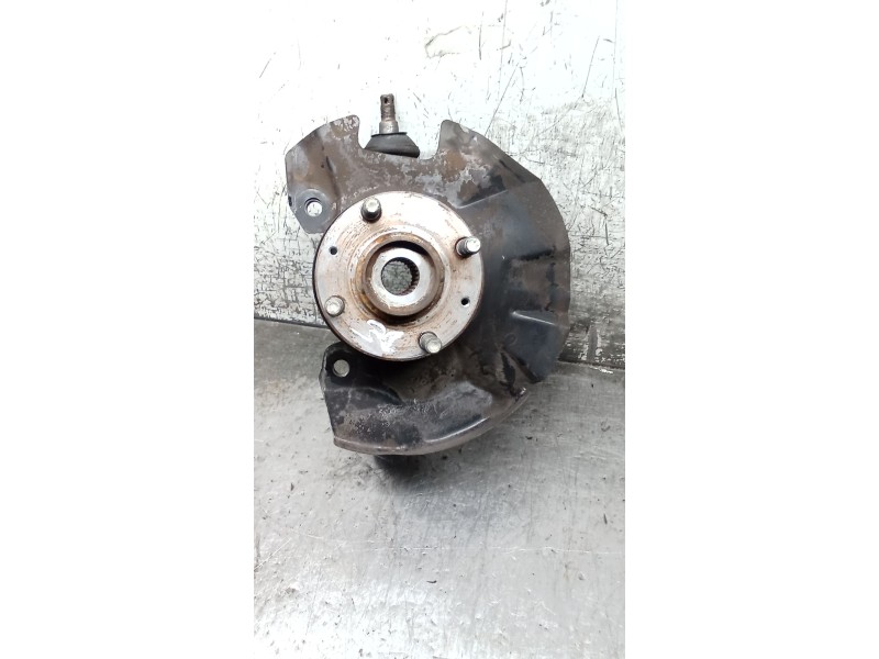 Recambio de mangueta delantera derecha para kia rio 1.4 ex1 referencia OEM IAM   05