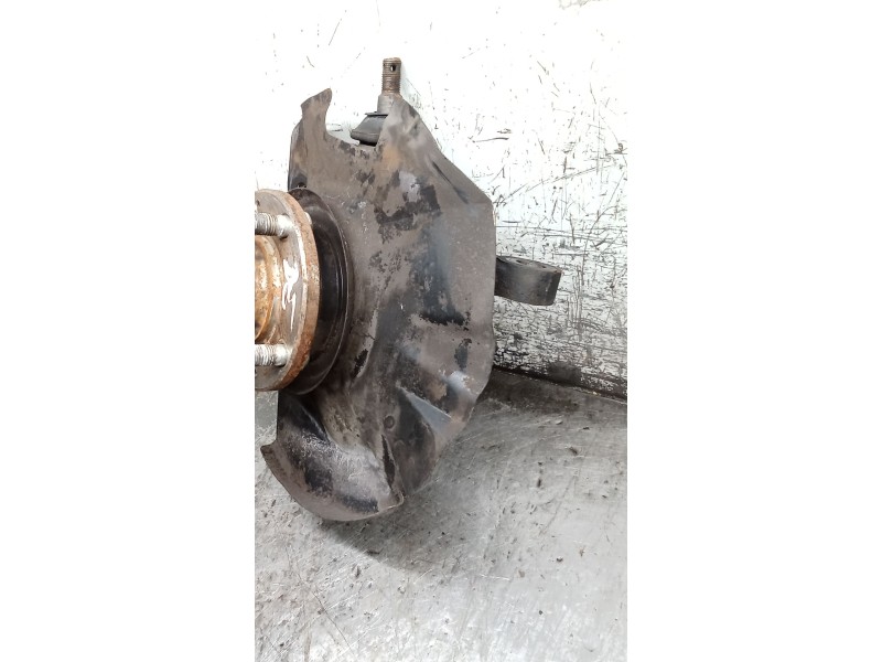 Recambio de mangueta delantera derecha para kia rio 1.4 ex1 referencia OEM IAM   05