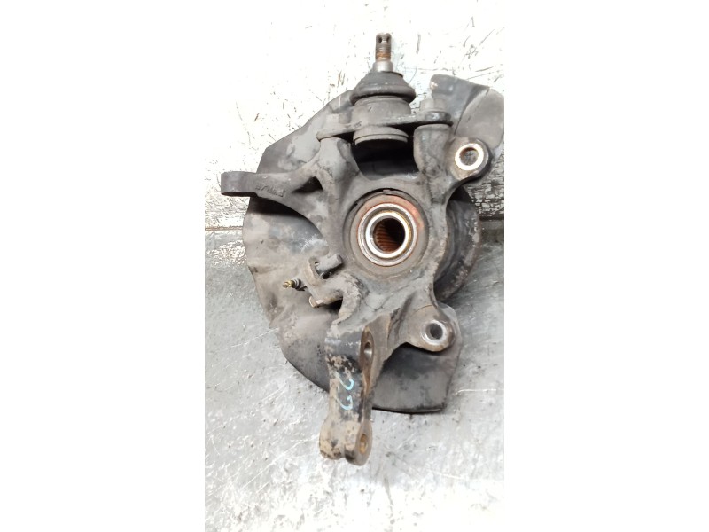 Recambio de mangueta delantera derecha para kia rio 1.4 ex1 referencia OEM IAM   05