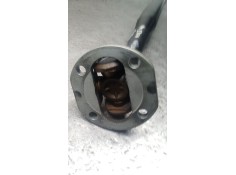 Recambio de transmision central delantera para mercedes-benz clase c (w205) c 400 4-matic (205.066) referencia OEM IAM A2047001  2