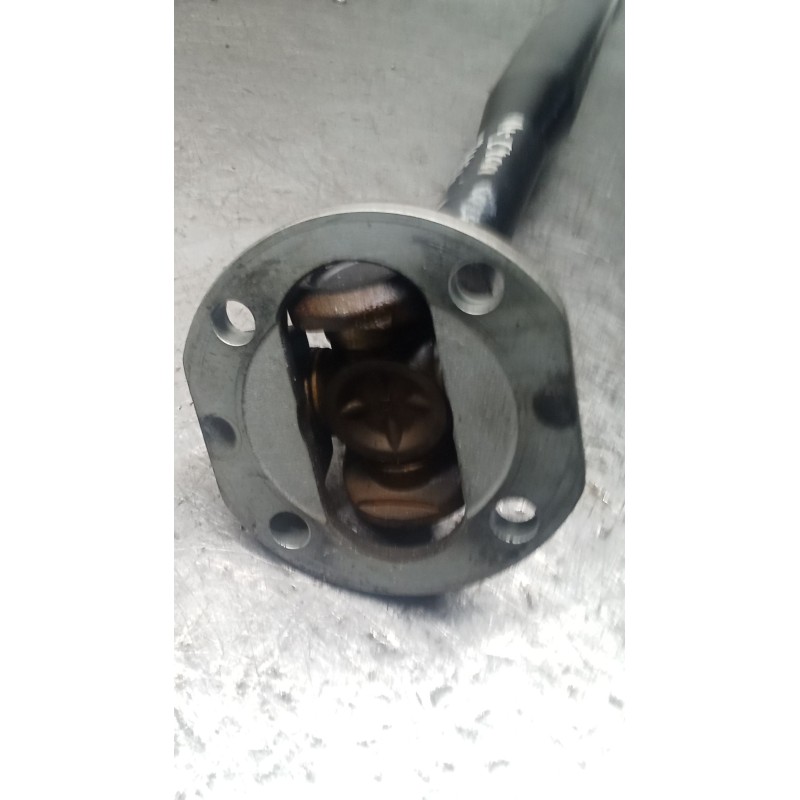 Recambio de transmision central delantera para mercedes-benz clase c (w205) c 400 4-matic (205.066) referencia OEM IAM A2047001 