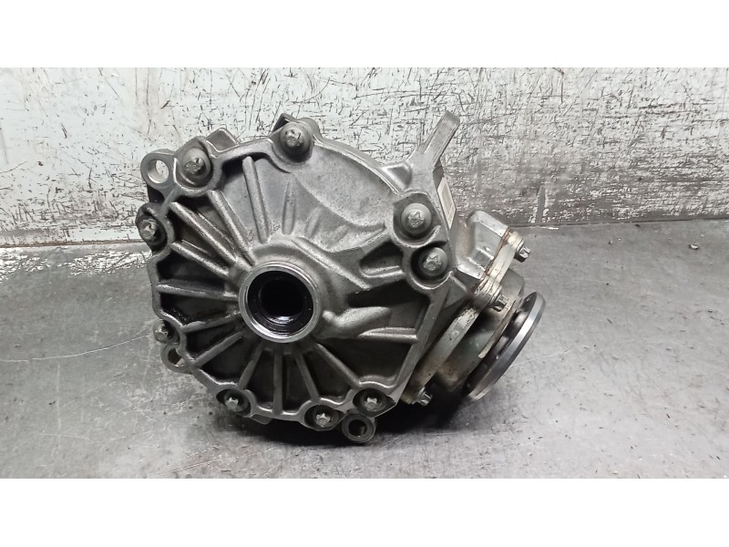 Recambio de diferencial delantero para mercedes-benz clase c (w205) c 400 4-matic (205.066) referencia OEM IAM A2213310000 A2213