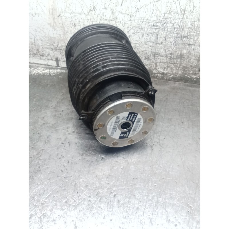 Recambio de amortiguador trasero derecho para mercedes-benz clase c (w205) c 400 4-matic (205.066) referencia OEM IAM A205320022