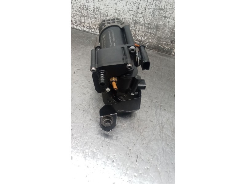 Recambio de bomba suspension para mercedes-benz clase c (w205) c 400 4-matic (205.066) referencia OEM IAM A0993200004  14