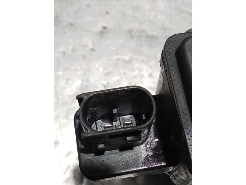 Recambio de pinza freno trasera derecha para volvo xc40 (536) d4 awd referencia OEM IAM P31665007  ELECTRICA