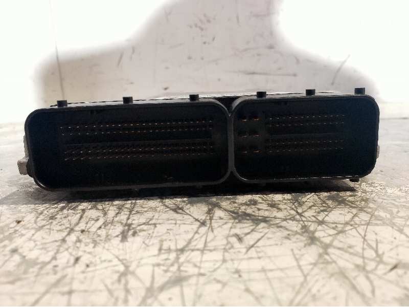 Recambio de centralita motor uce para bmw serie 3 berlina (e90) 318d referencia OEM IAM 0281013502 7803372 13617808124 BOSCH