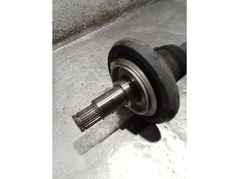 Recambio de transmision trasera izquierda para mercedes-benz clase c (w205) c 400 4-matic (205.066) referencia OEM IAM   