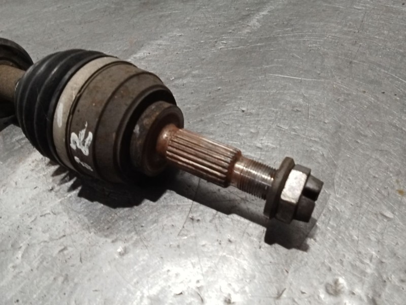 Recambio de transmision delantera izquierda para renault twingo authentique referencia OEM IAM 8200661507  