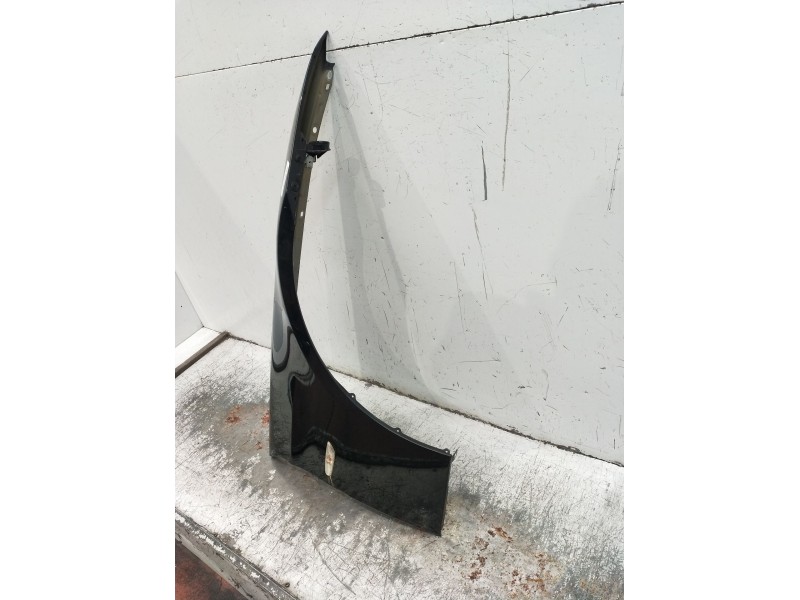 Recambio de aleta delantera derecha para bmw serie 3 berlina (e90) referencia OEM IAM   