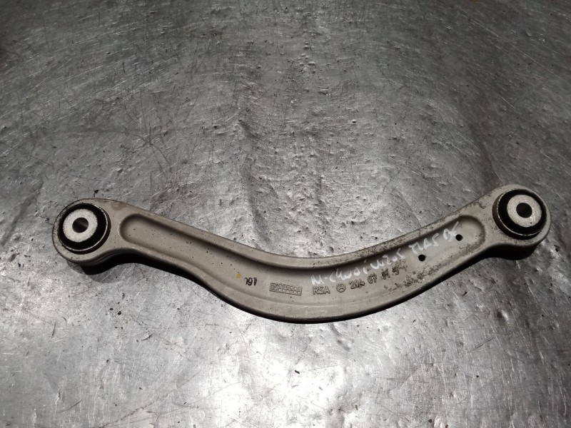 Recambio de brazo suspension superior trasero derecho para mercedes-benz clase c (w205) c 400 4-matic (205.066) referencia OEM I