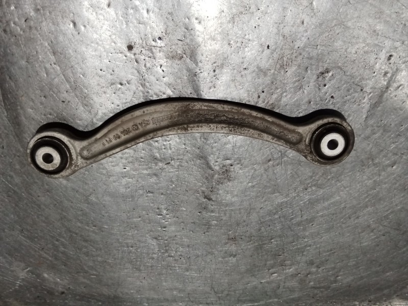 Recambio de brazo suspension superior trasero izquierdo para mercedes-benz clase c (w205) c 400 4-matic (205.066) referencia OEM