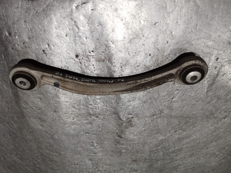 Recambio de brazo suspension superior trasero izquierdo para mercedes-benz clase c (w205) c 400 4-matic (205.066) referencia OEM