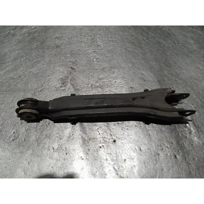 Recambio de brazo suspension inferior trasero derecho para mercedes-benz clase c (w205) c 400 4-matic (205.066) referencia OEM I