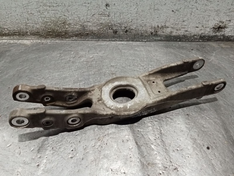 Recambio de brazo suspension inferior trasero derecho para mercedes-benz clase c (w205) c 400 4-matic (205.066) referencia OEM I