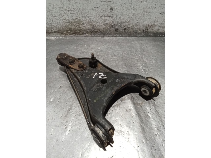 Recambio de brazo suspension inferior delantero izquierdo para renault twingo authentique referencia OEM IAM   