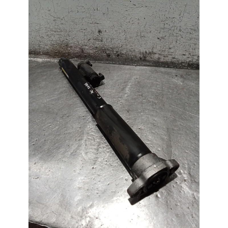 Recambio de amortiguador trasero derecho para mercedes-benz clase c (w205) c 400 4-matic (205.066) referencia OEM IAM A205320443