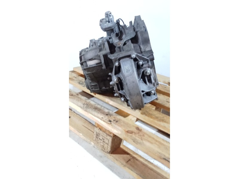 Recambio de caja cambios para opel astra k (b16) 1.6 cdti (68) referencia OEM IAM M320LWQ 6V 350IA6 20208BN8
