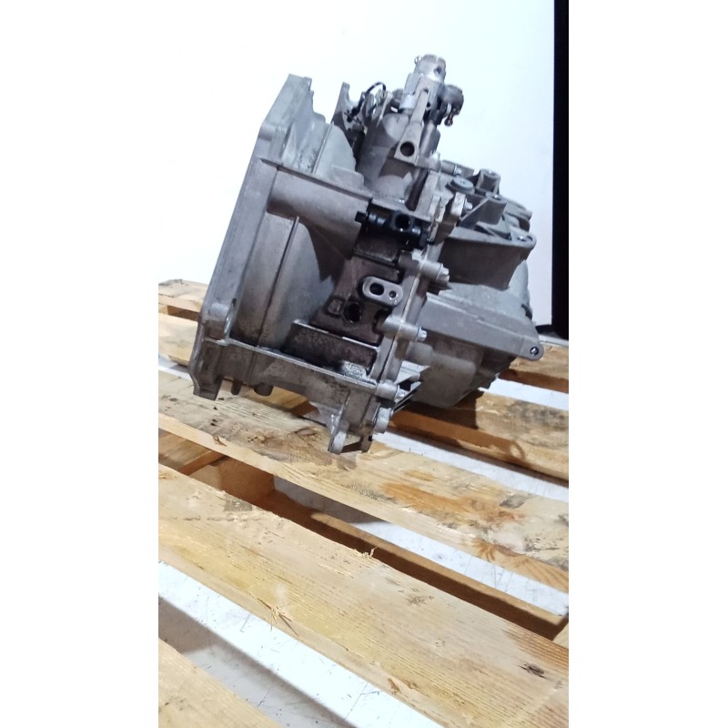 Recambio de caja cambios para opel astra k (b16) 1.6 cdti (68) referencia OEM IAM M320LWQ 6V 350IA6 20208BN8