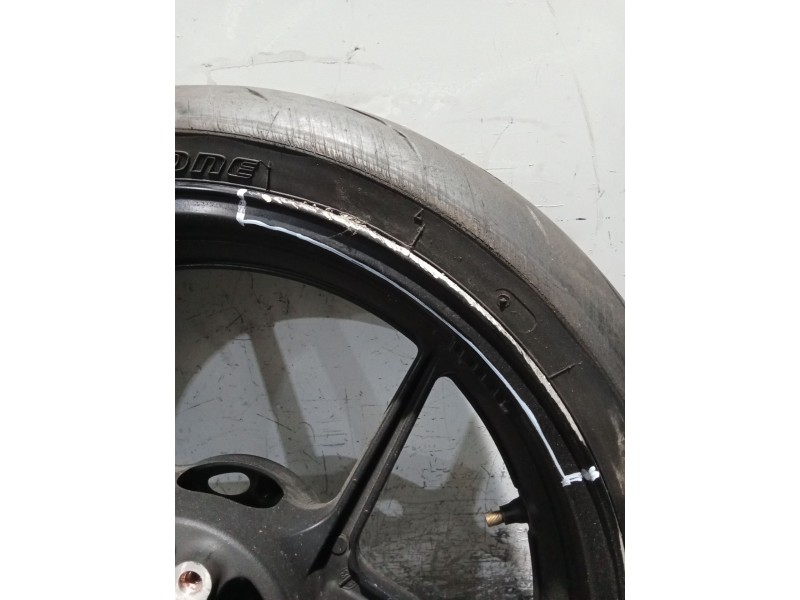 Recambio de llanta para kawasaki ninja zx-6 r/rr ninja zx-6r  (2007--) referencia OEM IAM 120 70 17  LLANTA DELANTERA COMPLETA