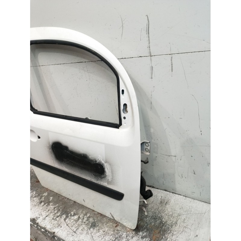 Recambio de puerta delantera derecha para renault kangoo / grand kangoo ii (kw0/1_) 1.5 dci 75 (kw07, kw10, kw04) referencia OEM