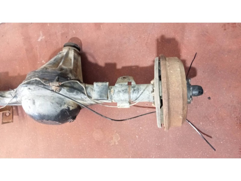 Recambio de puente trasero para santana 2.5 b dl t/d 2.5 dl referencia OEM IAM   