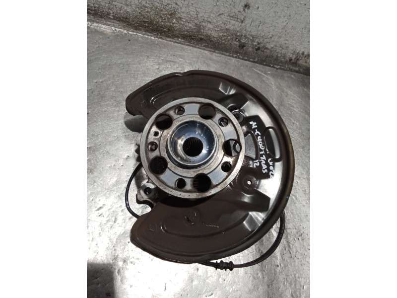 Recambio de mangueta trasera izquierda para mercedes-benz clase c (w205) c 400 4-matic (205.066) referencia OEM IAM   