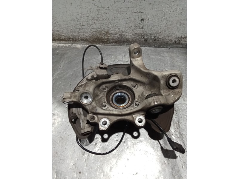 Recambio de mangueta trasera izquierda para mercedes-benz clase c (w205) c 400 4-matic (205.066) referencia OEM IAM   