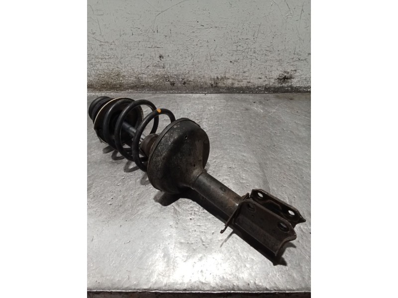 Recambio de amortiguador delantero derecho para renault twingo authentique referencia OEM IAM   