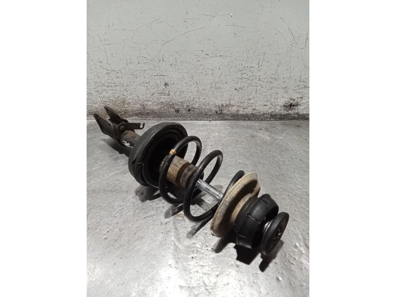 Recambio de amortiguador delantero derecho para renault twingo authentique referencia OEM IAM   