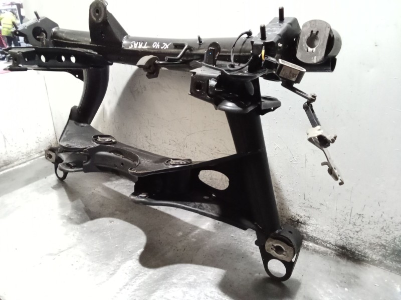 Recambio de puente trasero para volvo xc40 (536) d4 awd referencia OEM IAM   CUNA