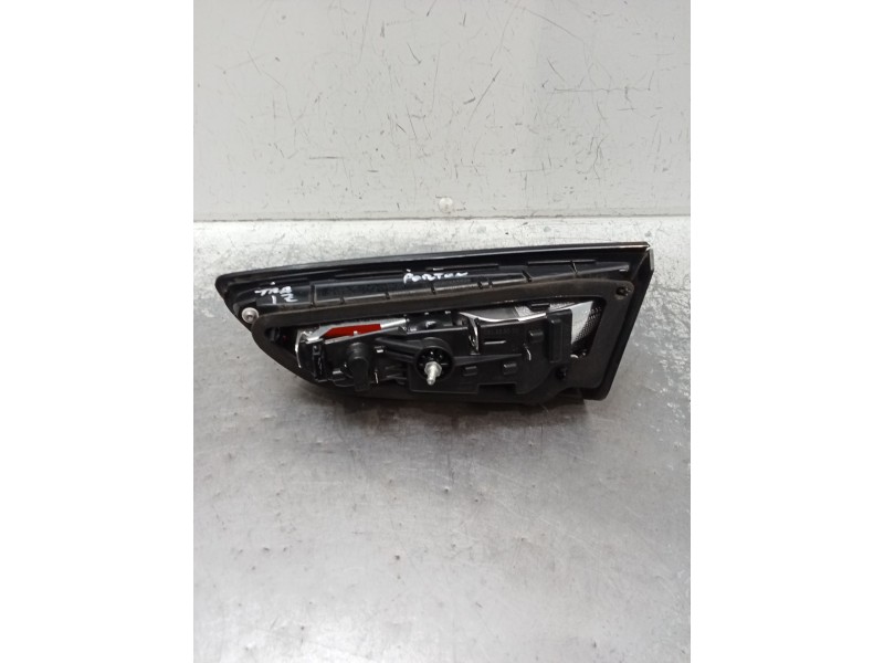 Recambio de piloto trasero izquierdo interior para opel astra k (b16) 1.6 cdti (68) referencia OEM IAM 39032988 366069842 813901