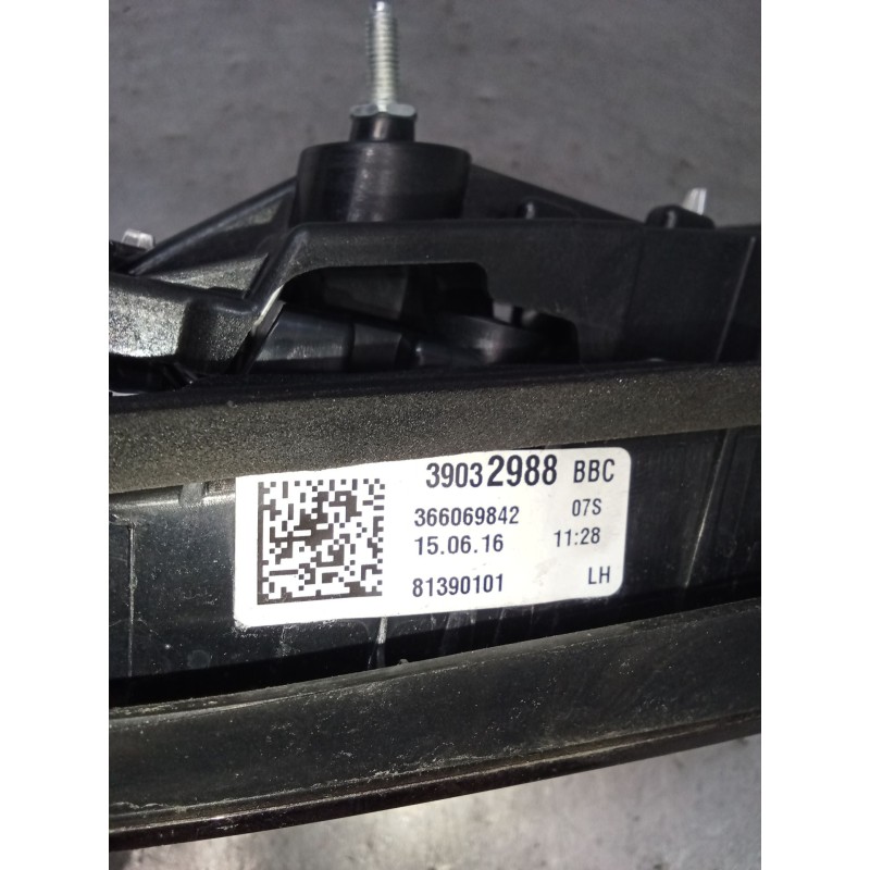 Recambio de piloto trasero izquierdo interior para opel astra k (b16) 1.6 cdti (68) referencia OEM IAM 39032988 366069842 813901