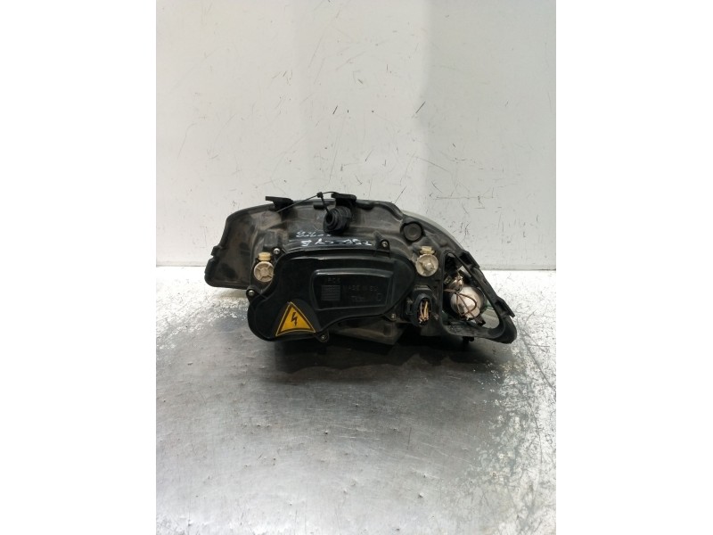 Recambio de faro derecho para seat ibiza iii (6l1) 1.9 tdi referencia OEM IAM 890304711 XENON 
