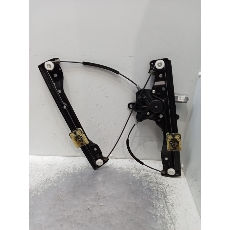 Recambio de elevalunas delantero derecho para opel astra k (b16) 1.6 cdti (68) referencia OEM IAM C31348102 5P 13406674