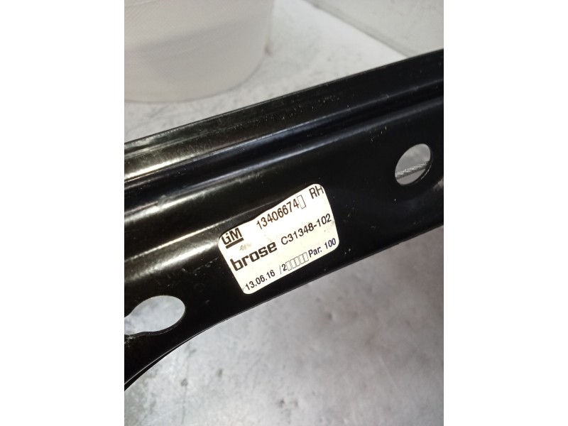 Recambio de elevalunas delantero derecho para opel astra k (b16) 1.6 cdti (68) referencia OEM IAM C31348102 5P 13406674