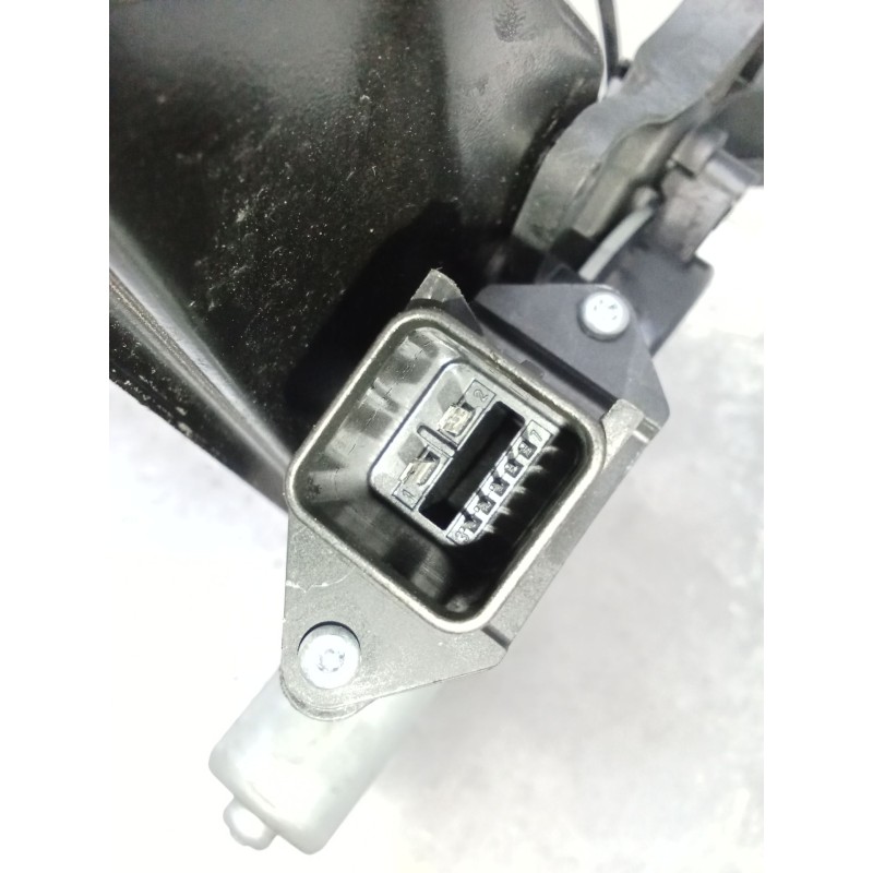Recambio de elevalunas delantero izquierdo para opel astra k (b16) 1.6 cdti (68) referencia OEM IAM 13406673 5P C31347102