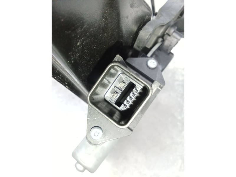 Recambio de elevalunas delantero izquierdo para opel astra k (b16) 1.6 cdti (68) referencia OEM IAM 13406673 5P C31347102
