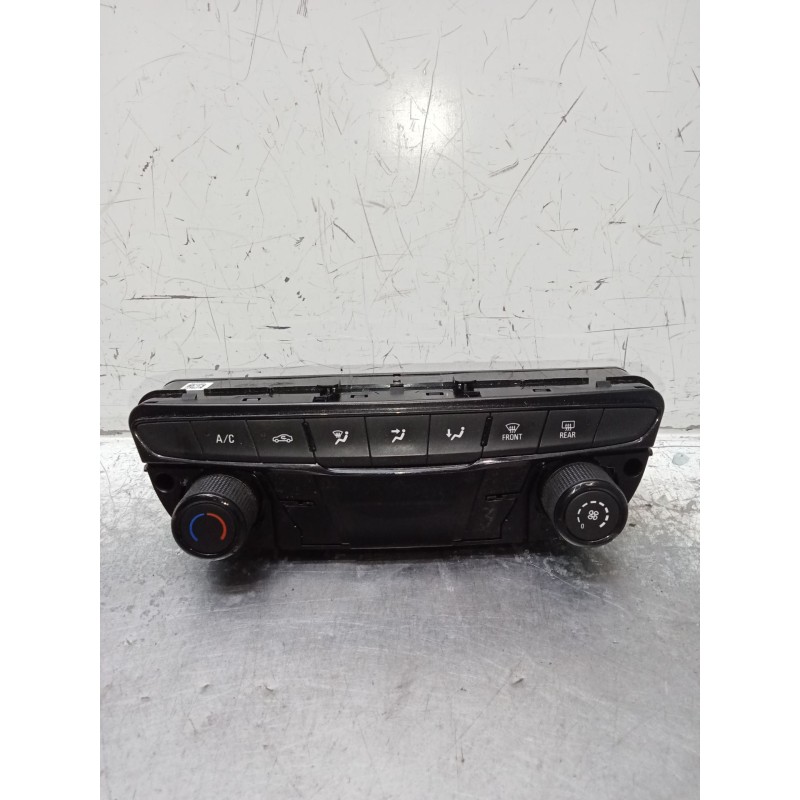 Recambio de mando calefaccion / aire acondicionado para opel astra k (b16) 1.6 cdti (68) referencia OEM IAM 368046467 39042438 1