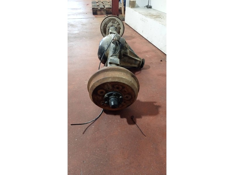 Recambio de puente trasero para santana 2.5 b dl t/d 2.5 dl referencia OEM IAM   