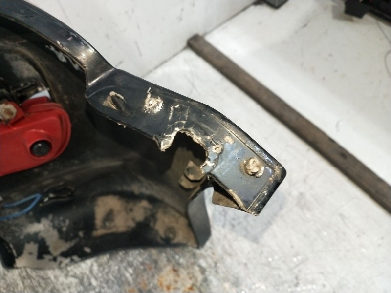 Recambio de paragolpes trasero para peugeot 206+ referencia OEM IAM  VER FOTOS 